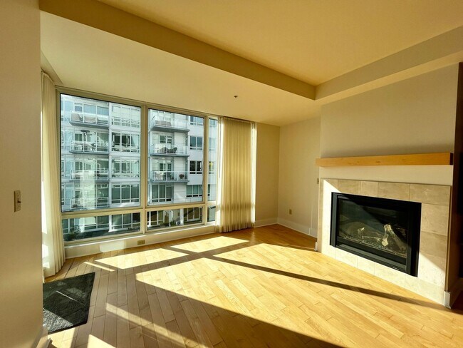 Foto del edificio - Downtown Waterfront Condo at The Harborside
