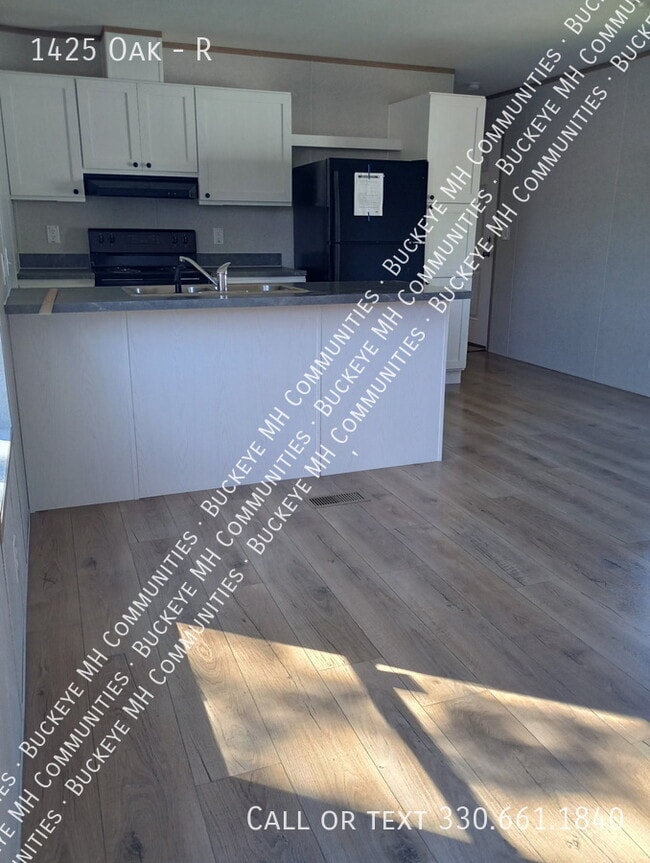 Foto del edificio - 1425 Oak-R