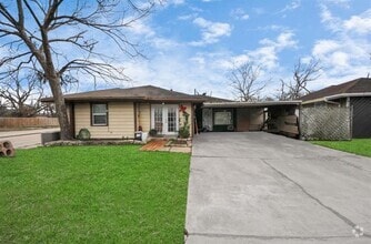 Building Photo - 5734 Oriole St