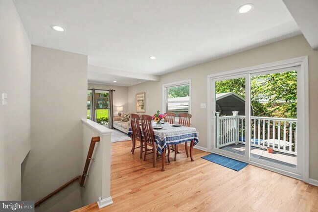 Building Photo - 6417 Berkshire Dr