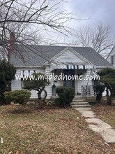 Building Photo - 3301 Reed St