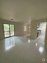 Building Photo - 3708 Donovan Dr