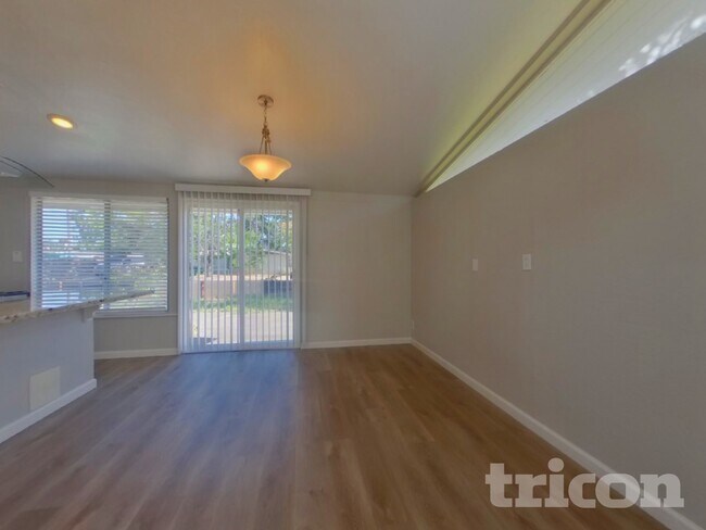 Building Photo - 316 Brookwood Rd