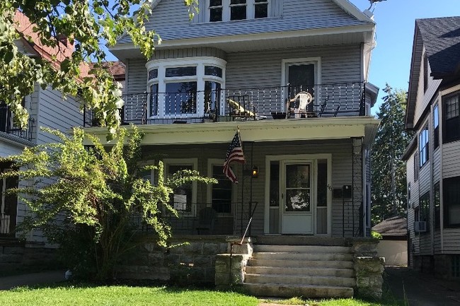 Building Photo - 441 Potomac Ave