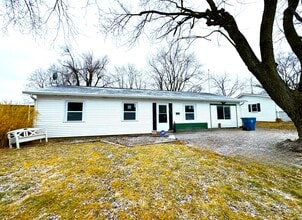 Building Photo - 3150 N Huber St