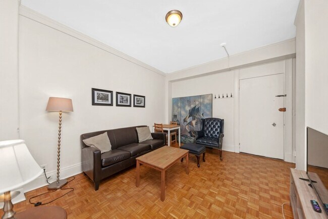 Foto del edificio - 21 Beacon St