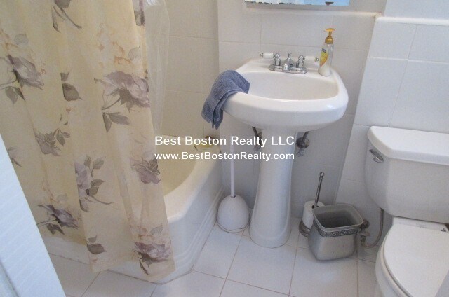 Foto del edificio - 63 Dana St