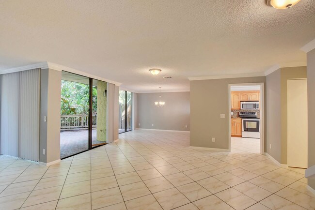 Building Photo - 5817  Fox Hollow Drive G