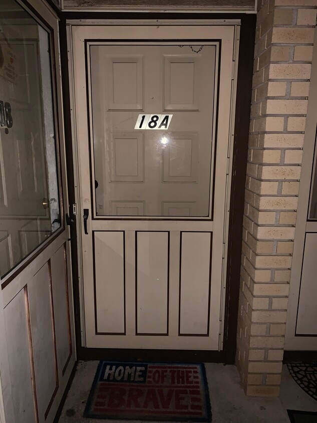 Primary Photo - 18A Abingdon Ave