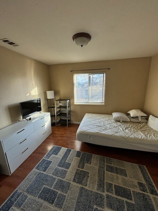 Foto del edificio - 1499 Essex St