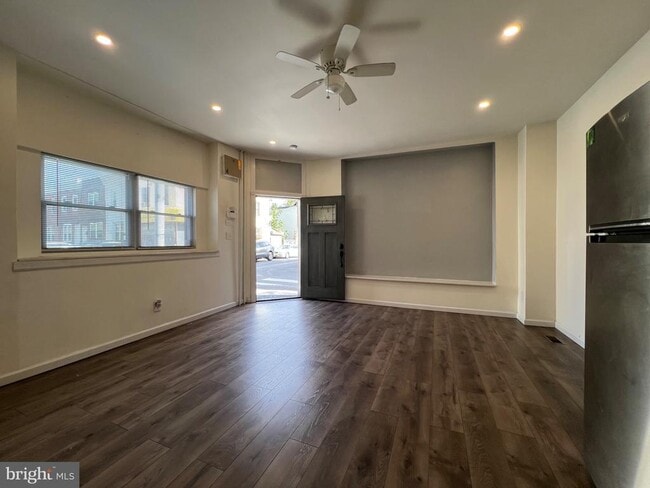 Foto del edificio - 1600 S LeCount St