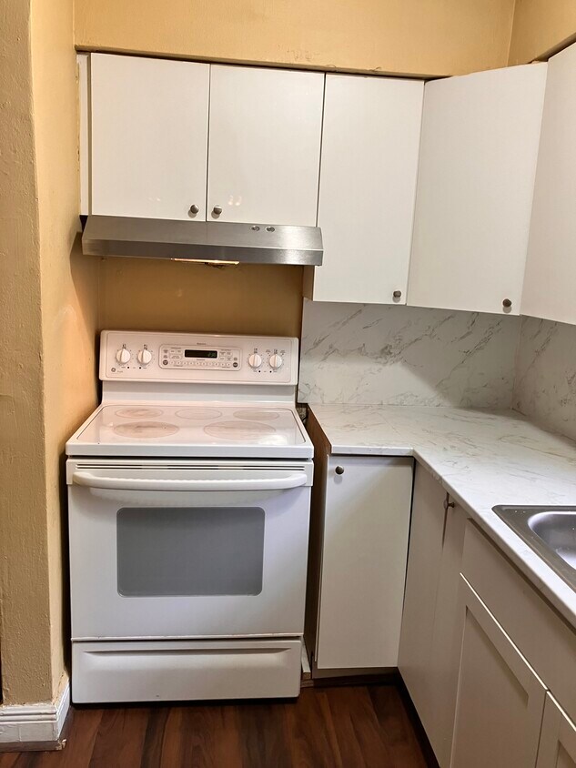 Foto principal - 2835 NW 22nd Ave