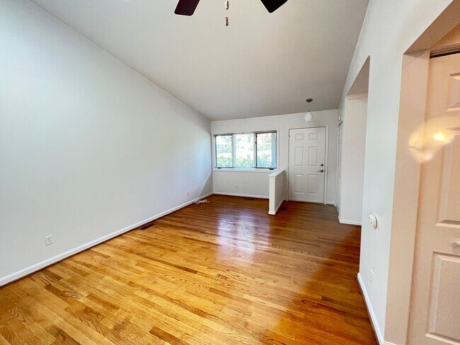 Foto del edificio - Branchlands Condo