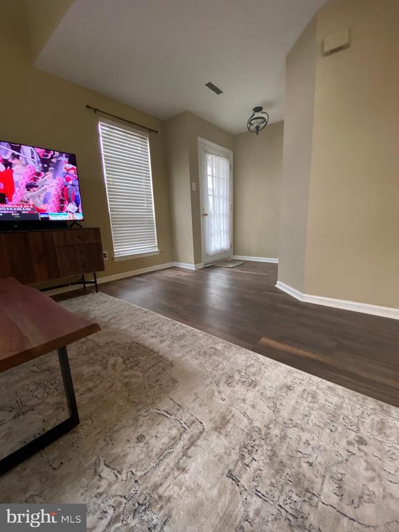 Foto principal - 1202 Beacon Hill Dr