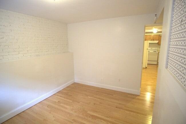 Building Photo - 1408 Commonwealth Ave