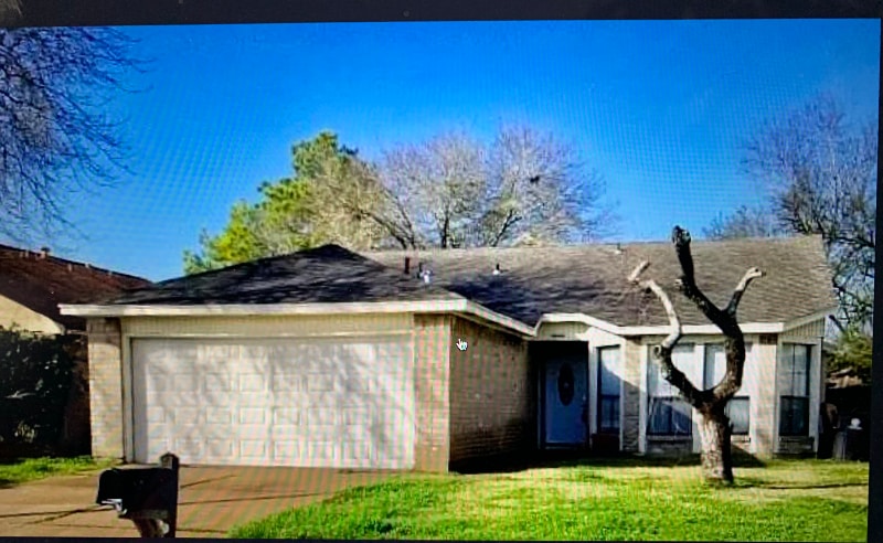 Foto principal - 13246 Sharpbill Dr