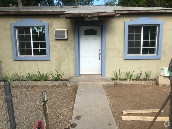Building Photo - 5933 Pryor Ln