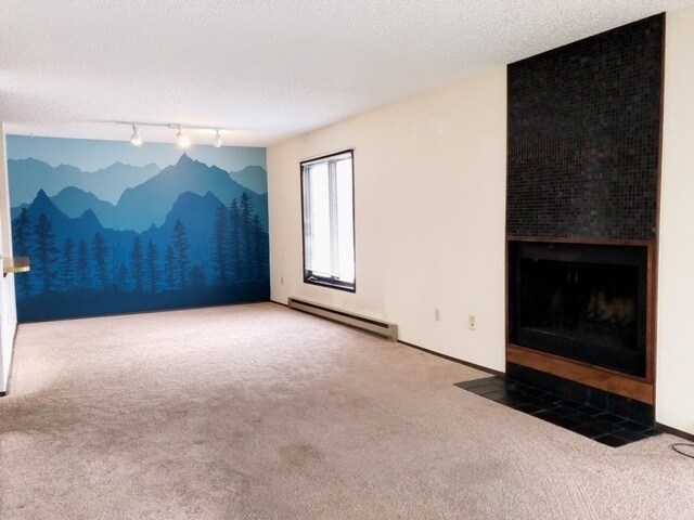 Foto del edificio - COMING SOON Creekside Views! 1 Bedroom Wes...