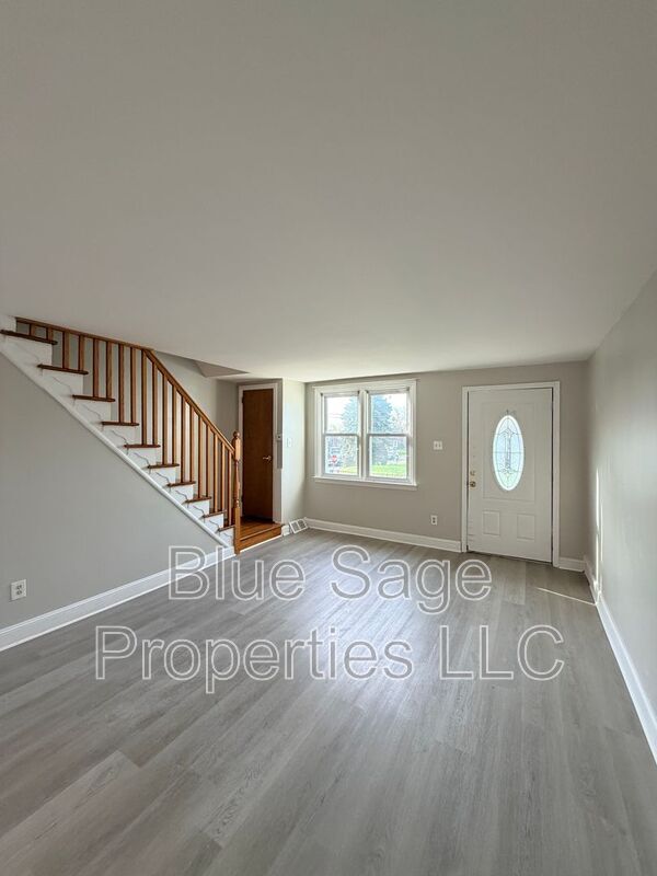 Building Photo - 5128 Westley Dr