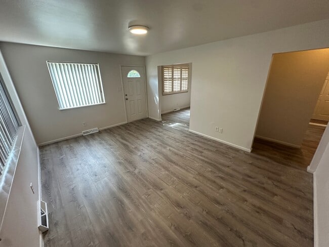 Foto del edificio - 4638 Swadley St