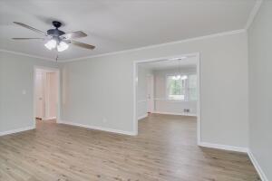 Foto del edificio - 1224 Wood Valley Rd