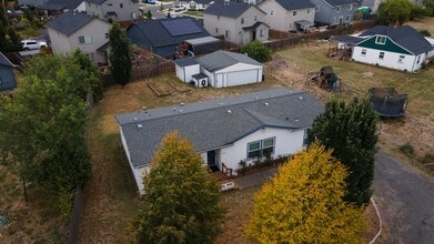 Building Photo - 2255 Fuller Ln