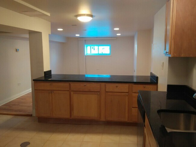 Foto del edificio - 2639 W Winona St