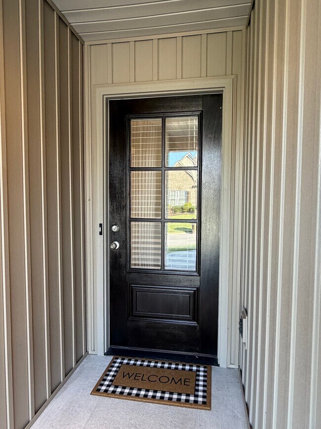 Foto del edificio - 7104 Nans Creek Way