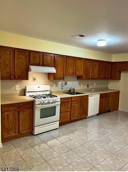 Foto del edificio - 328 Magnolia Ave