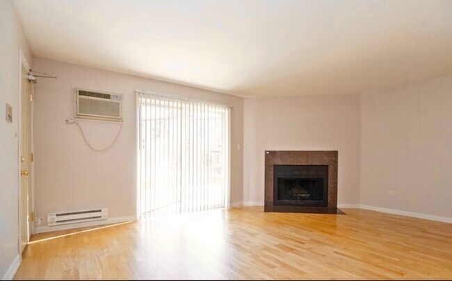 Foto del edificio - 425 Osage Ln