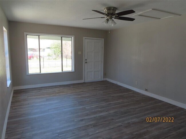 Foto del edificio - 6322 Gainesville St