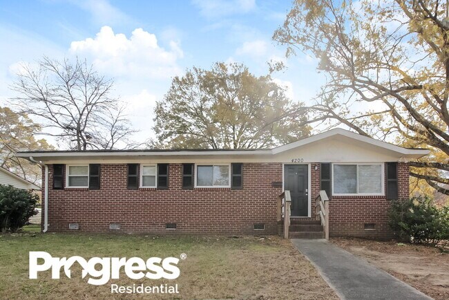 Building Photo - 4200 Colebrook Rd