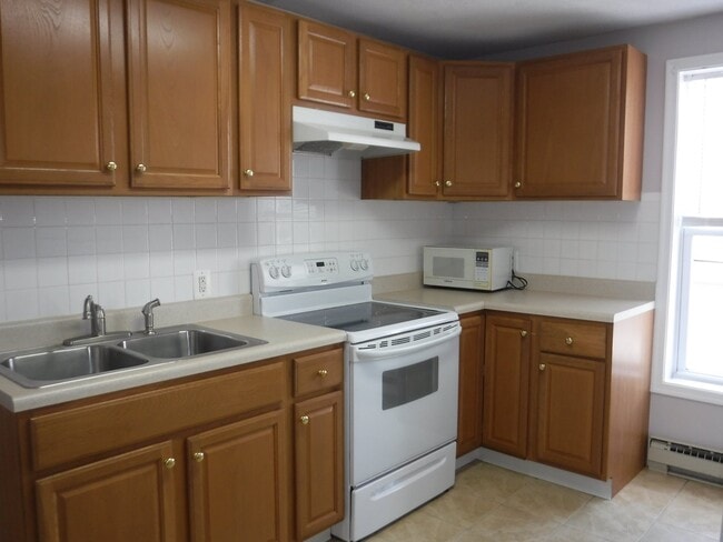 Building Photo - 416 Salem Ave