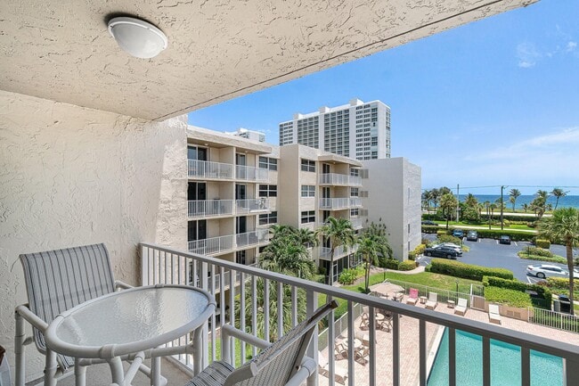 Building Photo - 2929 S Ocean Blvd