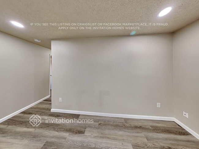 Building Photo - 20604 52nd Ave Ct E