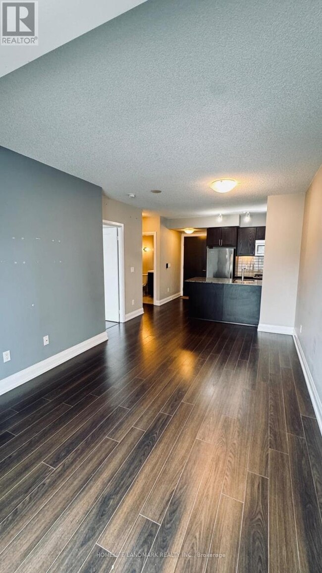 Building Photo - 18 Graydon Hall Dr