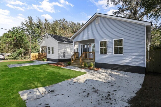 Building Photo - 5404 Mildred St