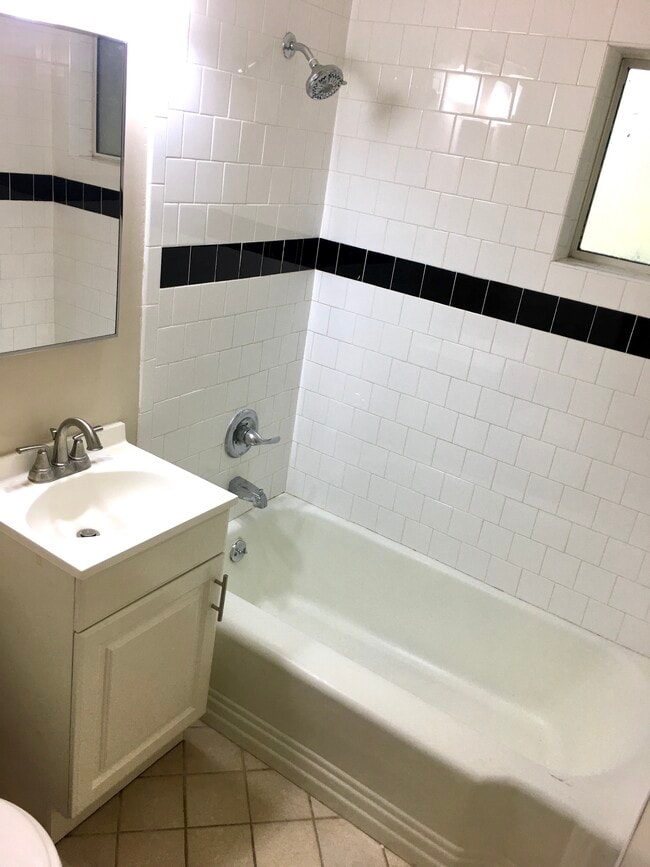 Bathroom - 5940 Willowcrest Ave