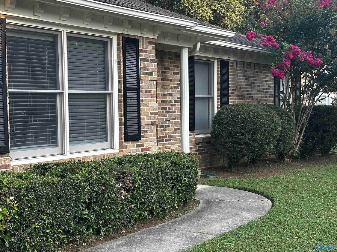 Foto principal - 7520 SW Clubfield Dr