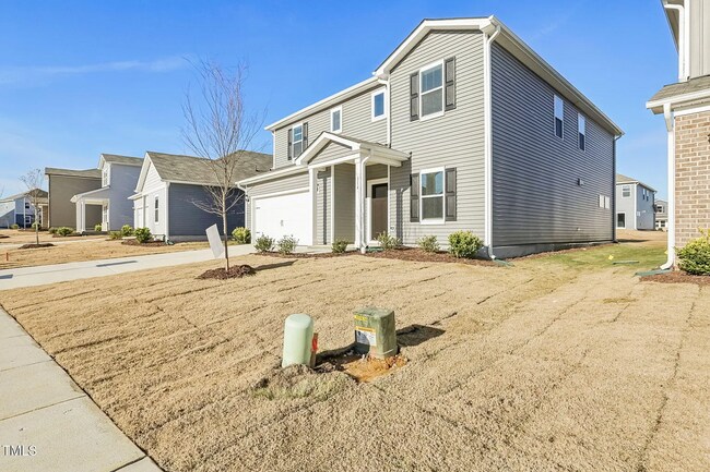 Building Photo - 314 White Birch Ln