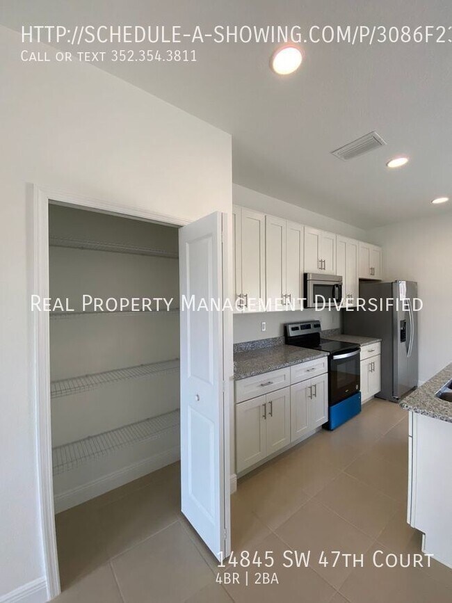 Building Photo - 14845 SW 47th Ct