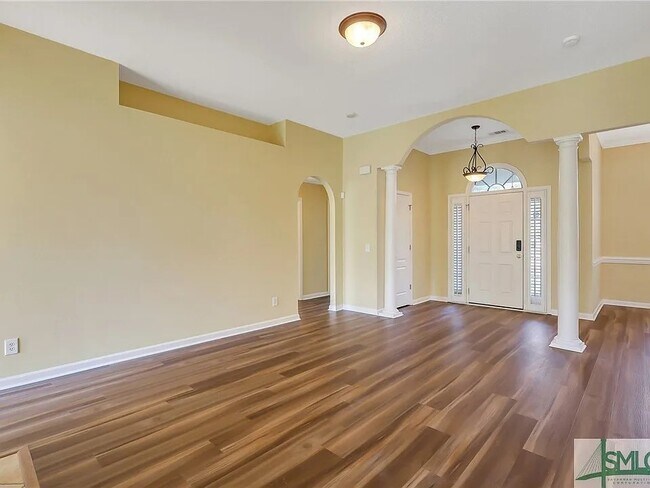 Foto del edificio - 127 Carolina Cherry Ct