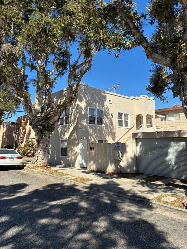 Building Photo - 1/2-501-502 Hill St