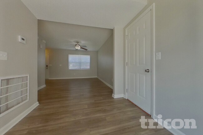 Foto del edificio - 521 Halleck Ln