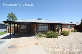 Building Photo - 7448 E Coronado Rd