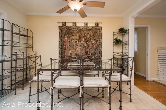 Foto del edificio - 4 br, 2 bath House - 101 Linden Ave