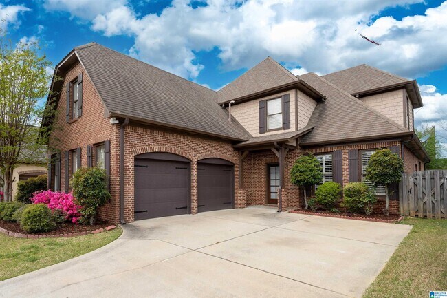 Foto del edificio - 2217 Chalybe Dr