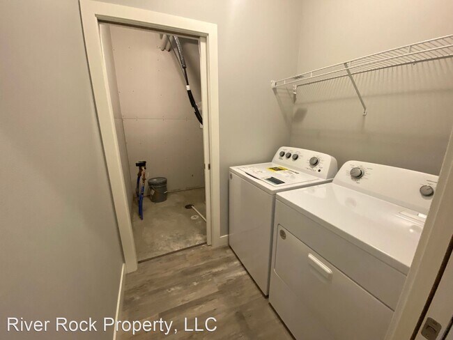 Foto del edificio - 3 br, 2 bath House - 6861 67th St South