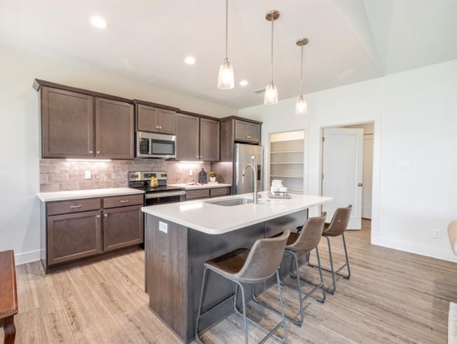 Building Photo - 3752 Kala Dr