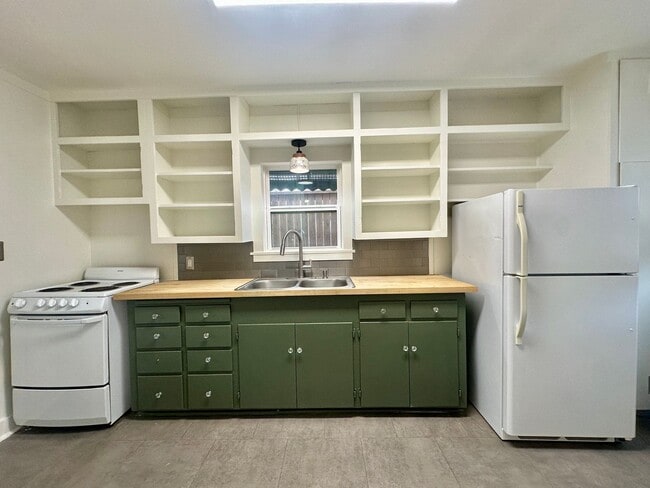 Foto del edificio - 3309 22nd St